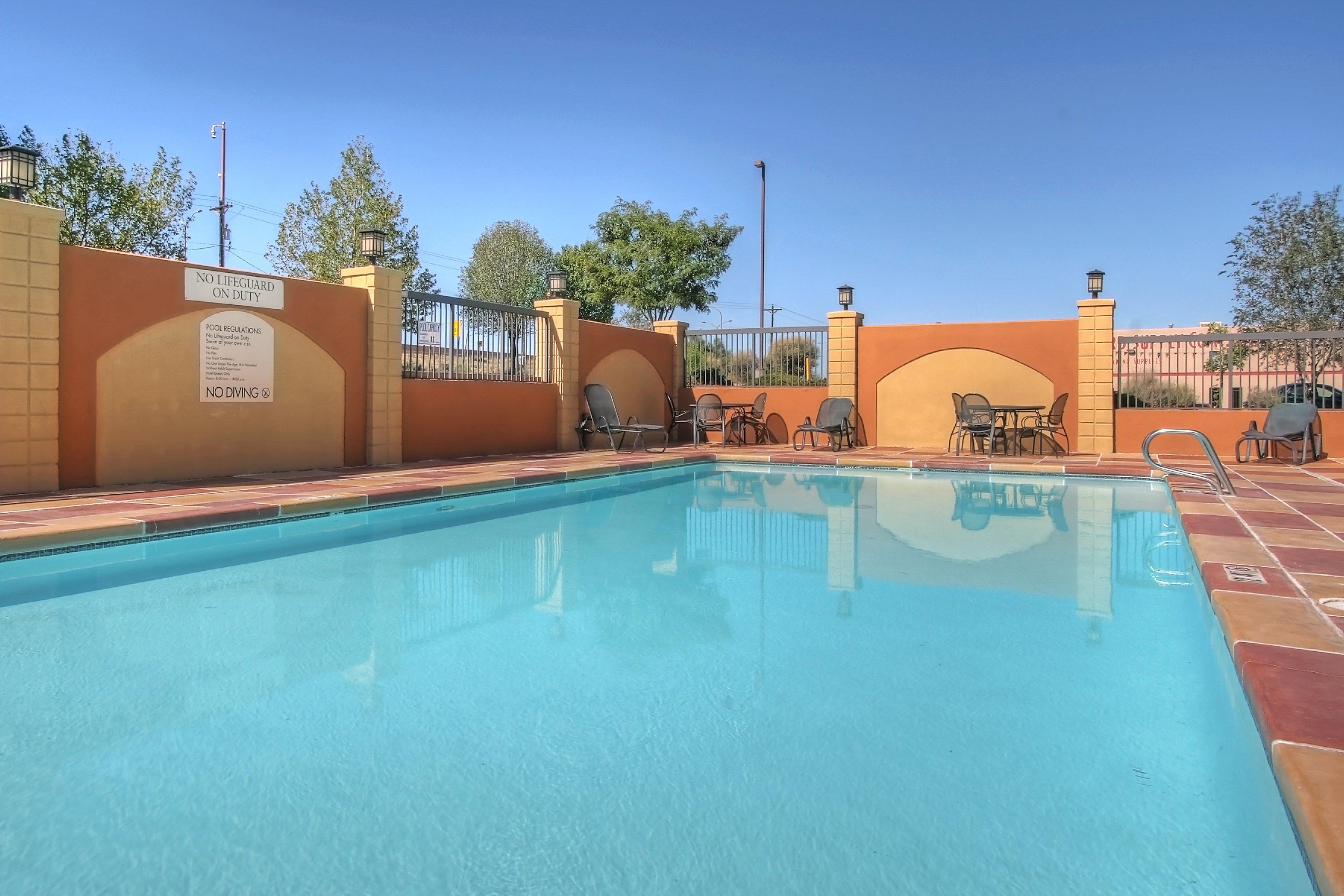 Holiday Inn Express Hotel & Suites Albuquerque Midtown By Ihg Extérieur photo