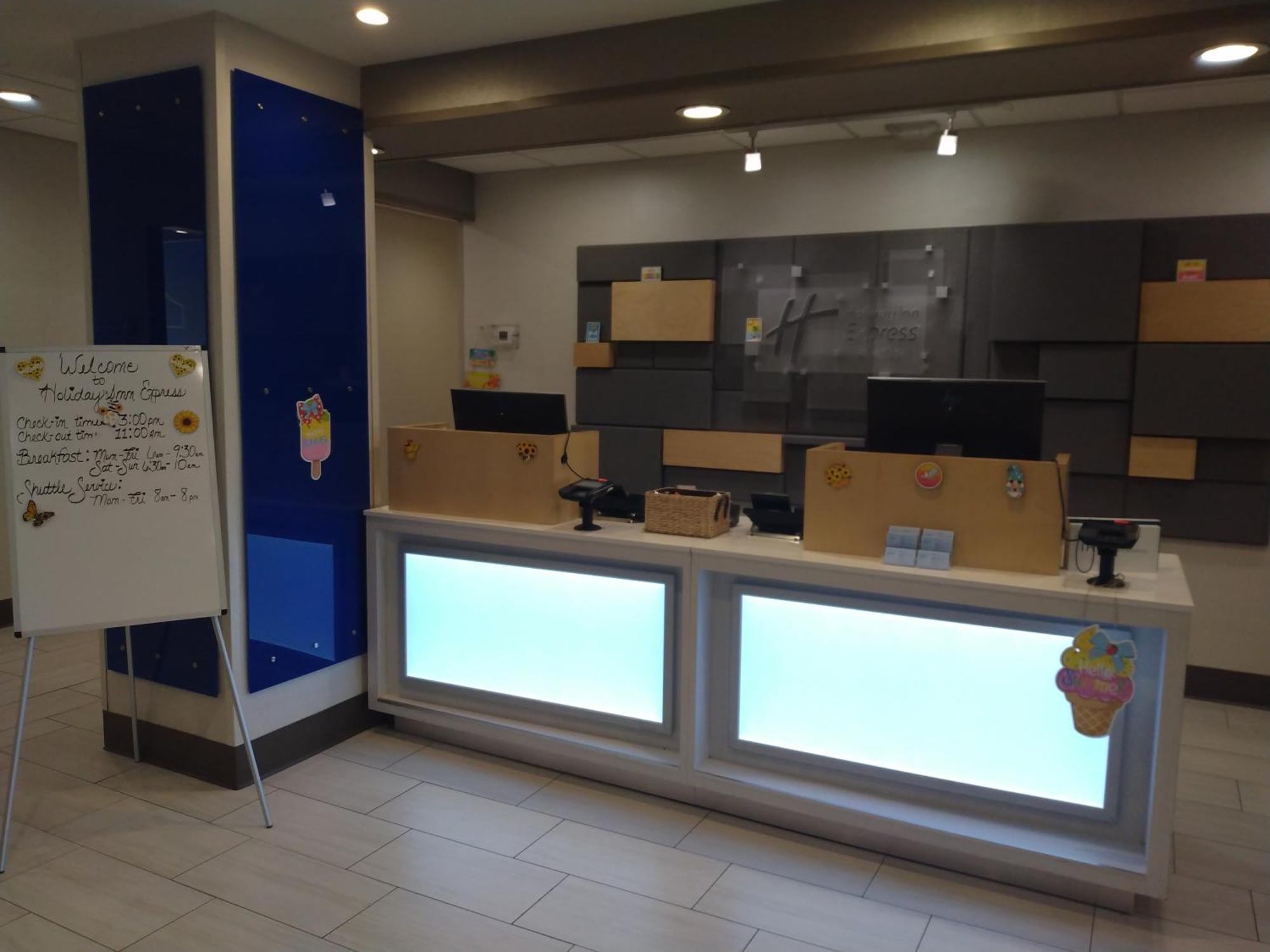 Holiday Inn Express Hotel & Suites Albuquerque Midtown By Ihg Extérieur photo