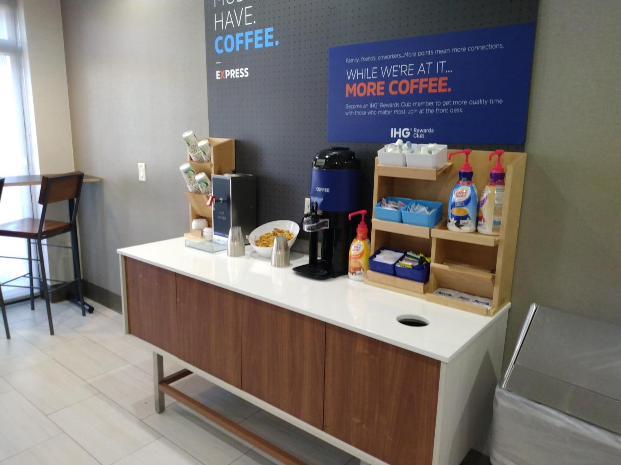 Holiday Inn Express Hotel & Suites Albuquerque Midtown By Ihg Extérieur photo